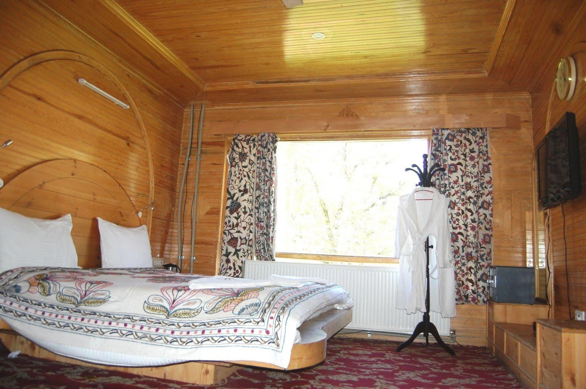 Hotel Paradise Inn Пагалґем Екстер'єр фото