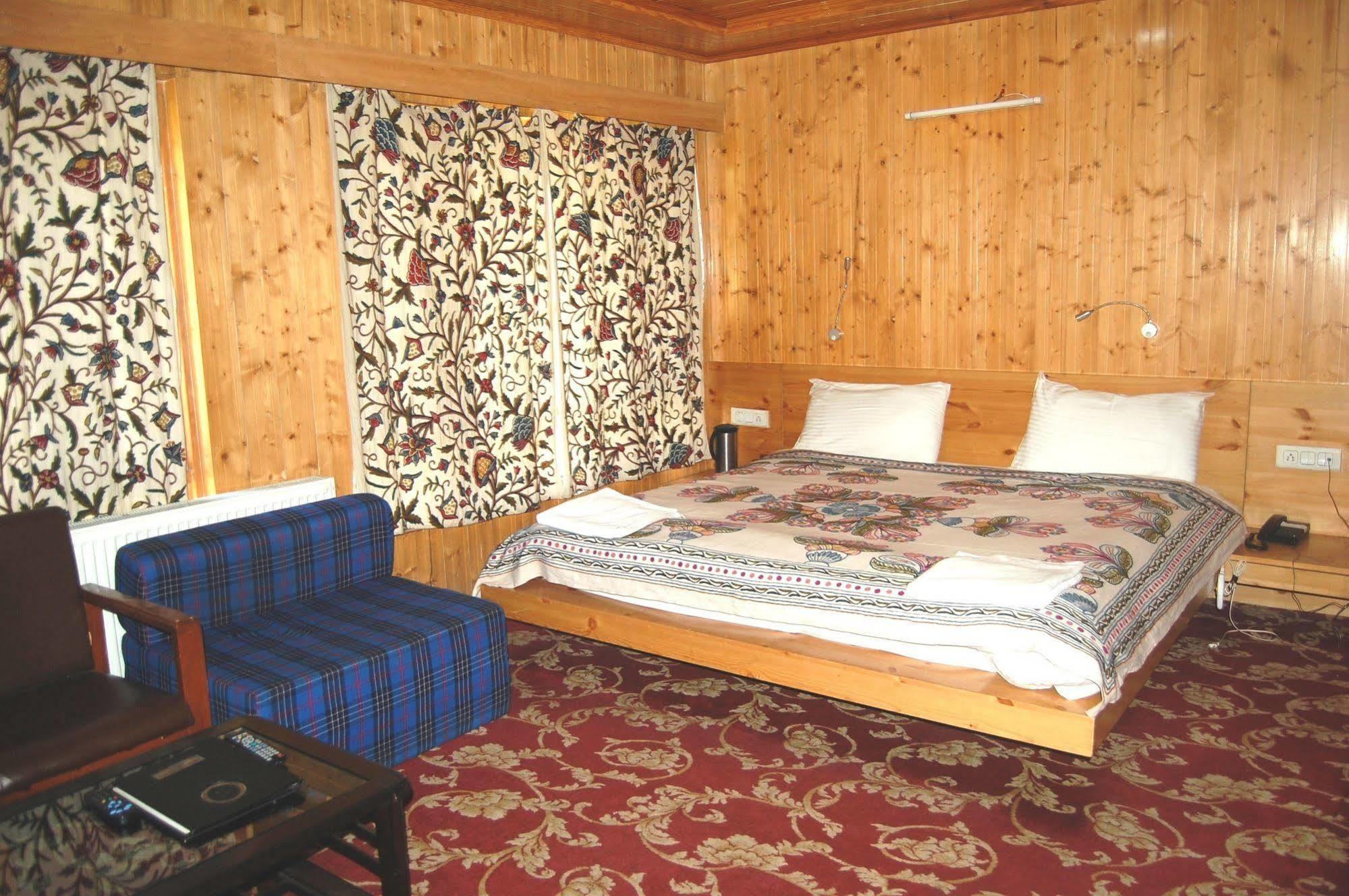 Hotel Paradise Inn Пагалґем Екстер'єр фото