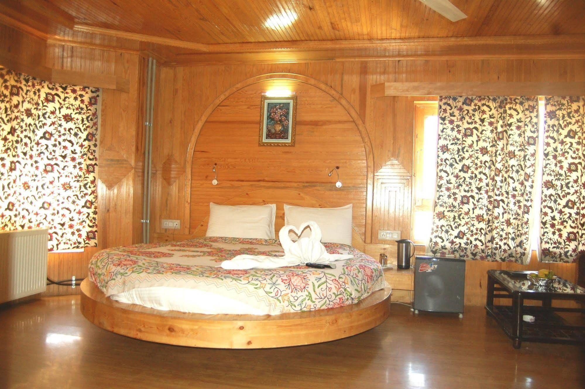 Hotel Paradise Inn Пагалґем Екстер'єр фото